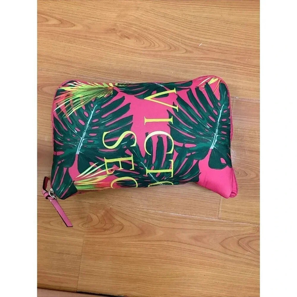 Victoria's Secret Overnight Weekender Tote Bag Packable Folding Pink Tropical - Picture 3 of 9